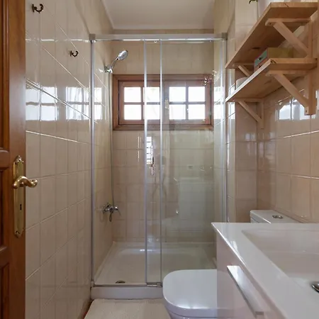 The Yellow House - Climatized Pool - Solarium Rooftop Вилла *